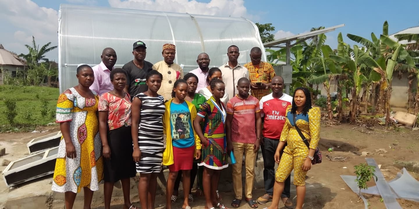 Contained Solar team